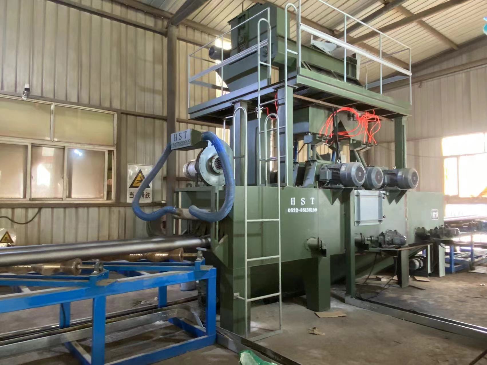 钢板抛丸打砂机_钢板抛丸机视频_抛丸钢板砂机打磨方法