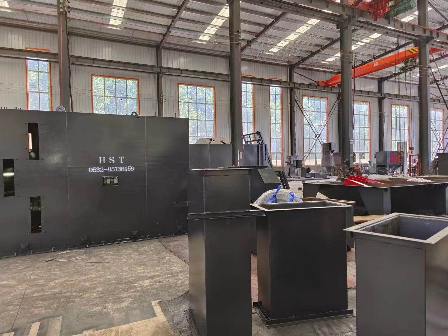 铝件打砂清理机_铝清理砂机打孔视频_铝材打砂机