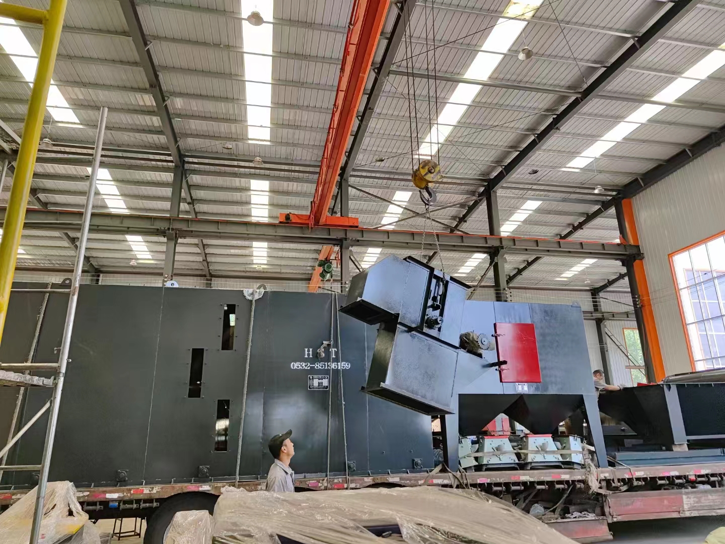 钢砂机价格_钢结构打砂清理机_打钢砂机器