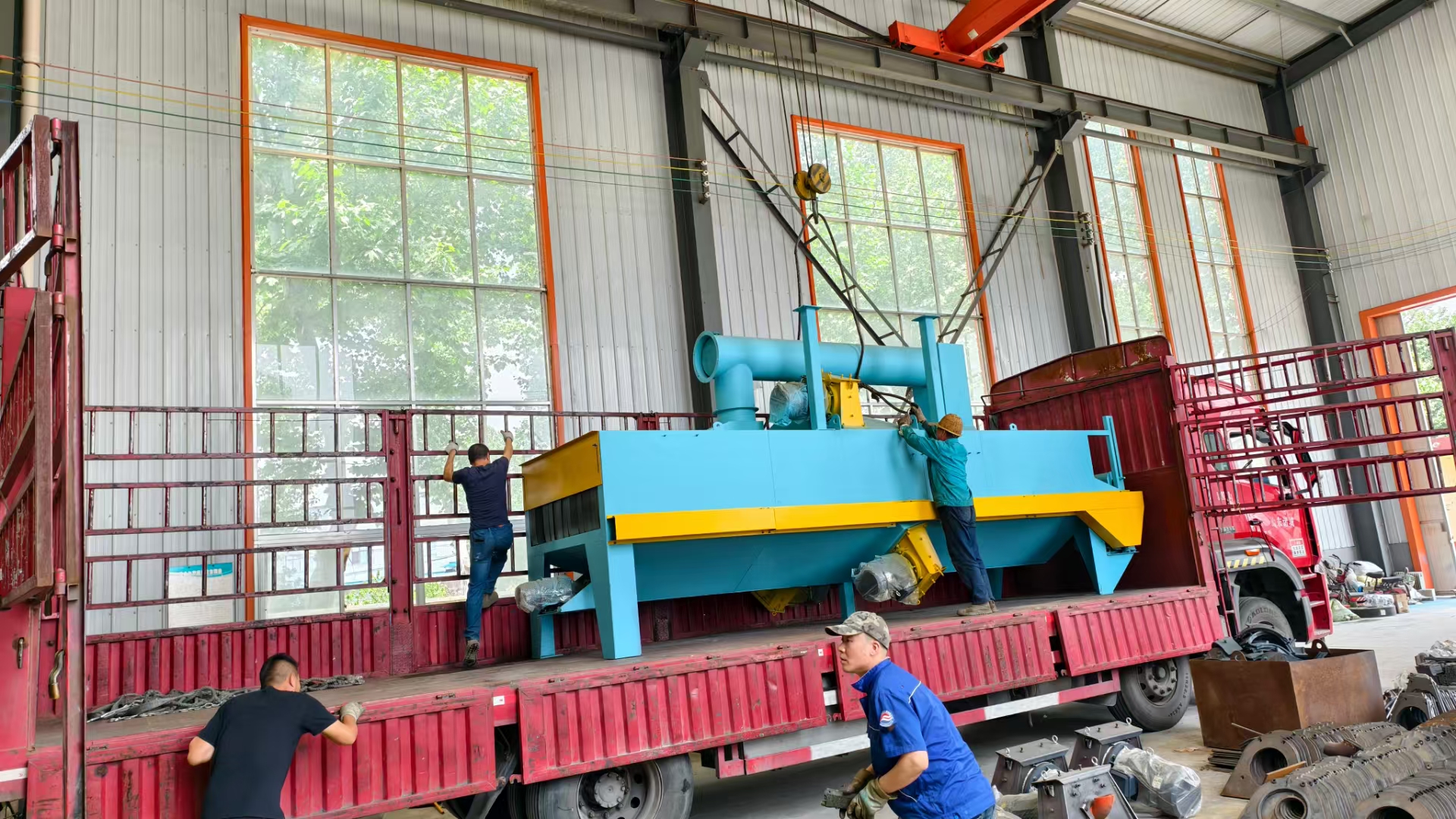 锻造铜抛丸打砂机_铸造抛丸机工作原理_锻造铜抛丸砂机打磨方法